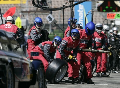 Tre-to-en.. Action!